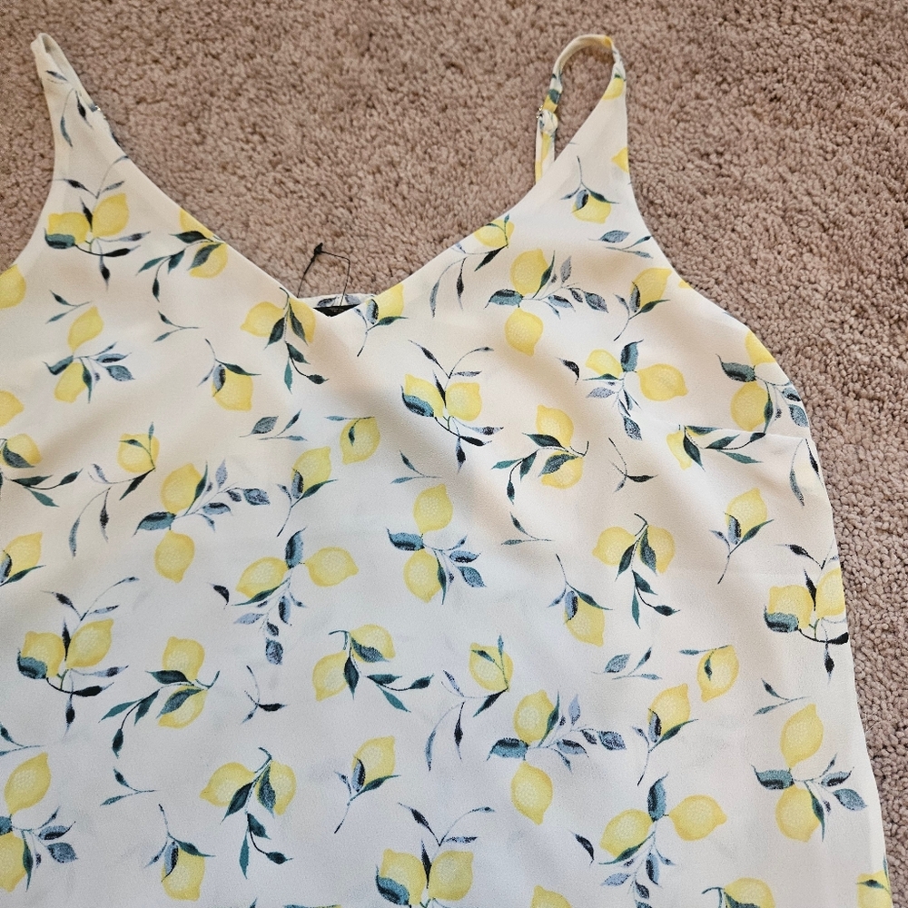 Banana Republic NWT Classic Camisole Lemons Spaghetti Straps XS Lightweight